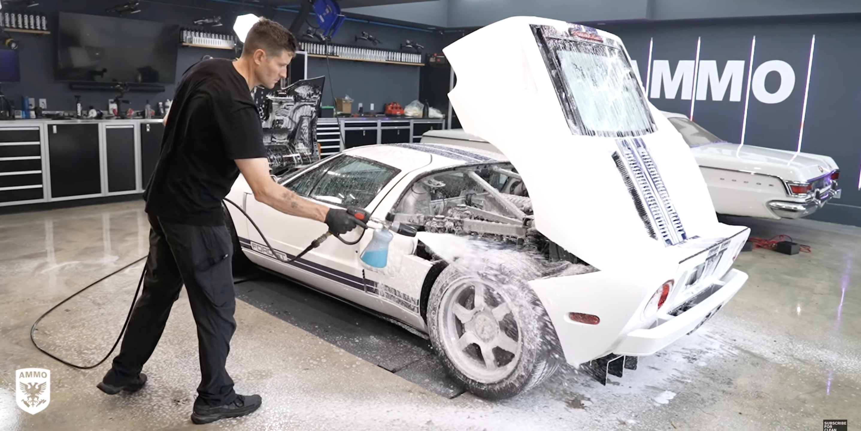 Watch This Ford GT Get Its First Wash After Sitting Outside for Five Years