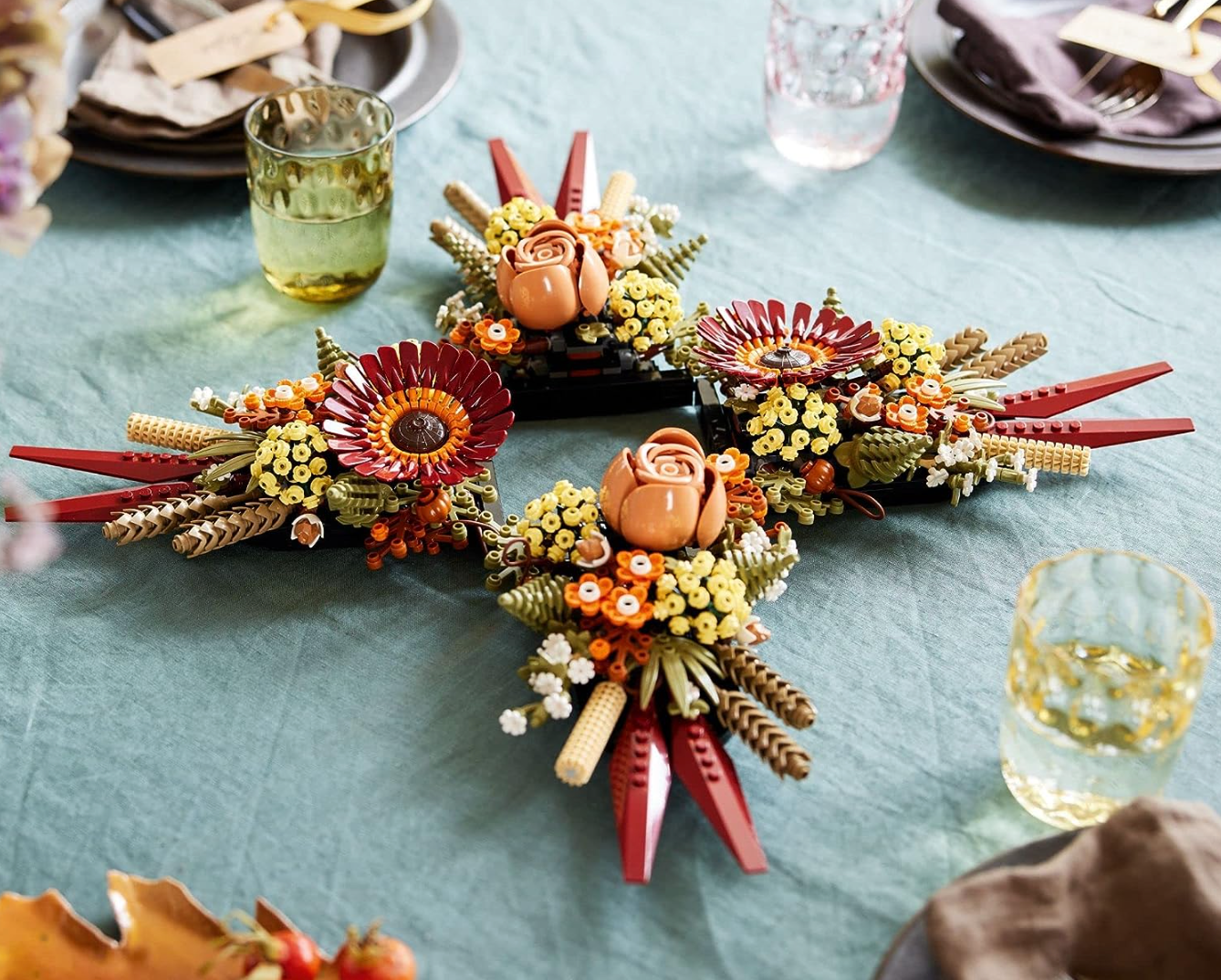 Amazon's Sold-Out LEGO Dried Flower Centerpiece Is Back and 20% Off