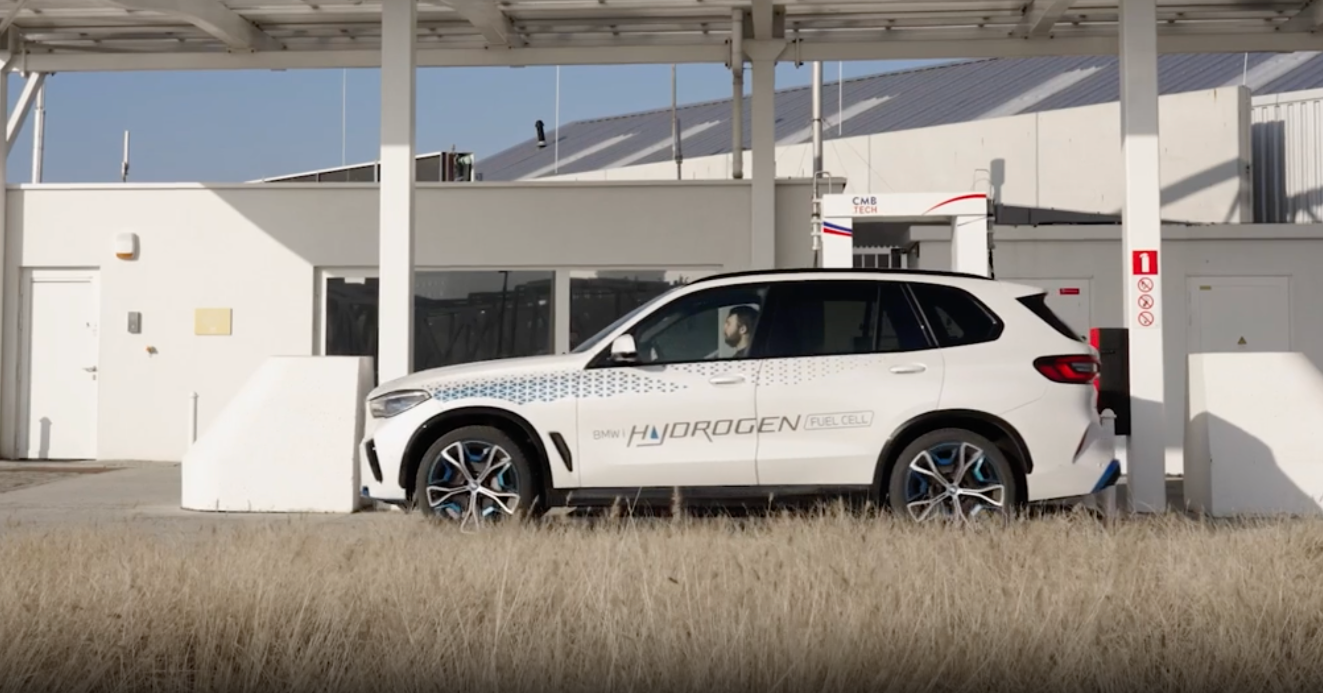 BMW Details Its New Fuel-Cell Car and Urban-X Incubator in NY