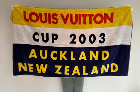 Zeldzame Louis Vuitton-handdoek gejat van supersnobs en Yvo: gaan deze pakken'