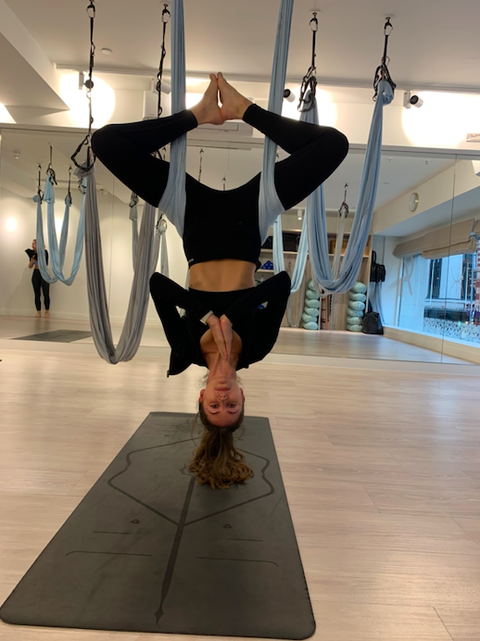 Gato de salto internacional Cartero I tried aerial yoga, here's my honest review'