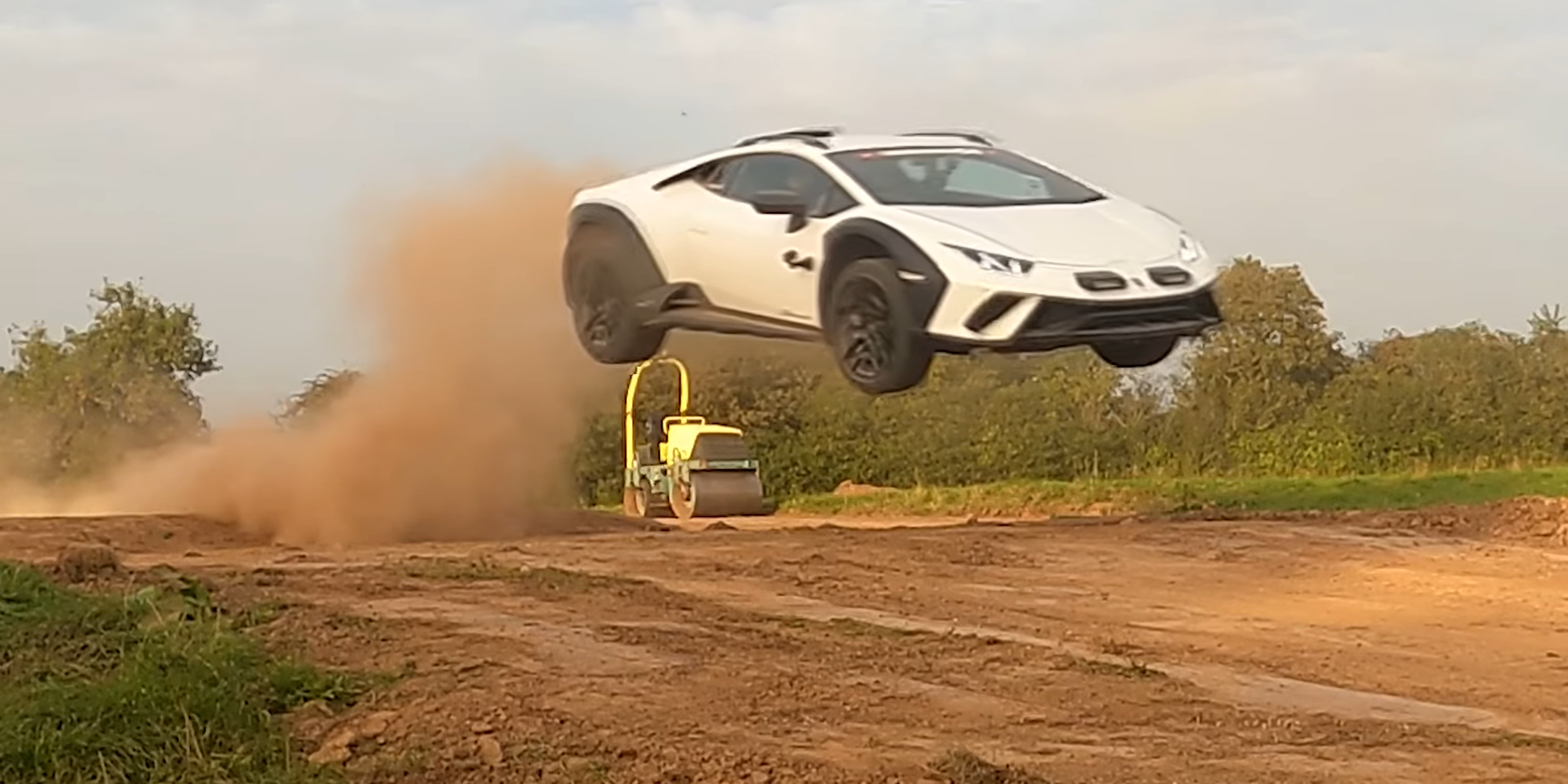 Yes, the Lamborghini Huracan Sterrato Can Handle Big Jumps