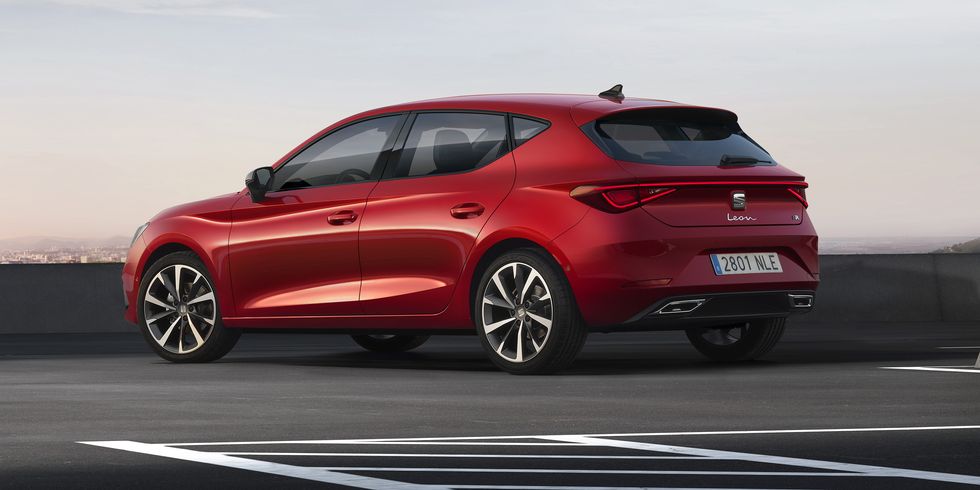 seat-launches-the-all-new-seat-leon-03-h
