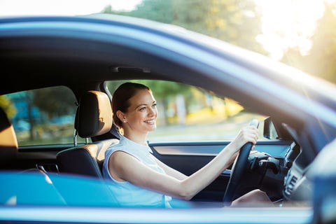 Mujer al volante