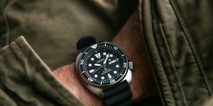 Vaer's Limited-Edition Watch Is a Military-Inspired Diver Done Right