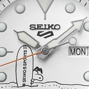 snoopy watch