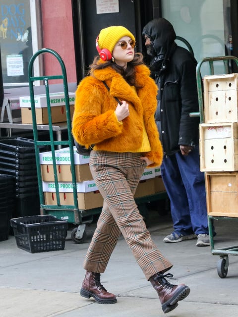 Celebrity Sightings In New York - December 07, 2020 selena gomez on the set of only murders in the building