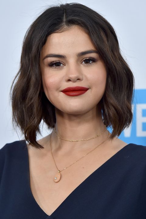 35 Best Selena Gomez Hairstyles Selena Gomez S Hair Evolution