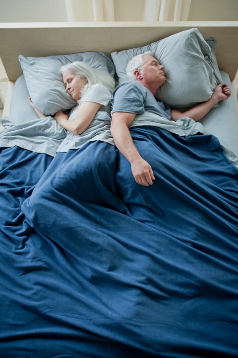 Qué significa la postura en la que duermes con tu pareja Qué significa la postura en la que duermes con tu pareja