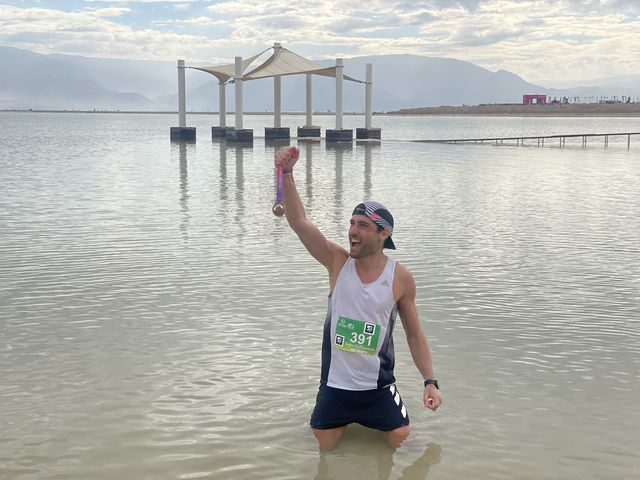 sergio turull en la maratón del mar muerto