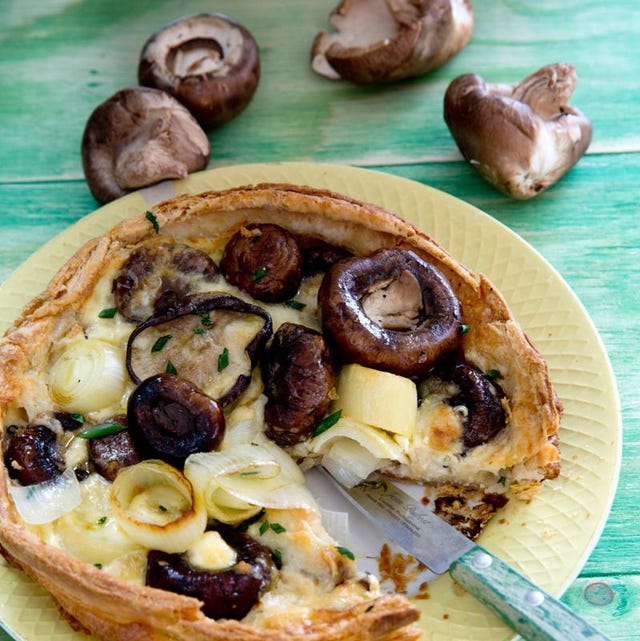 Dish, Food, Cuisine, Ingredient, Produce, Baked goods, Recipe, Mushroom, Flatbread, Tart, Dish, Food, Cuisine, Ingredient, Produce, Baked goods, Recipe, Mushroom, Flatbread, Tart,