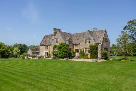 Top 5 most desirable property styles in UK