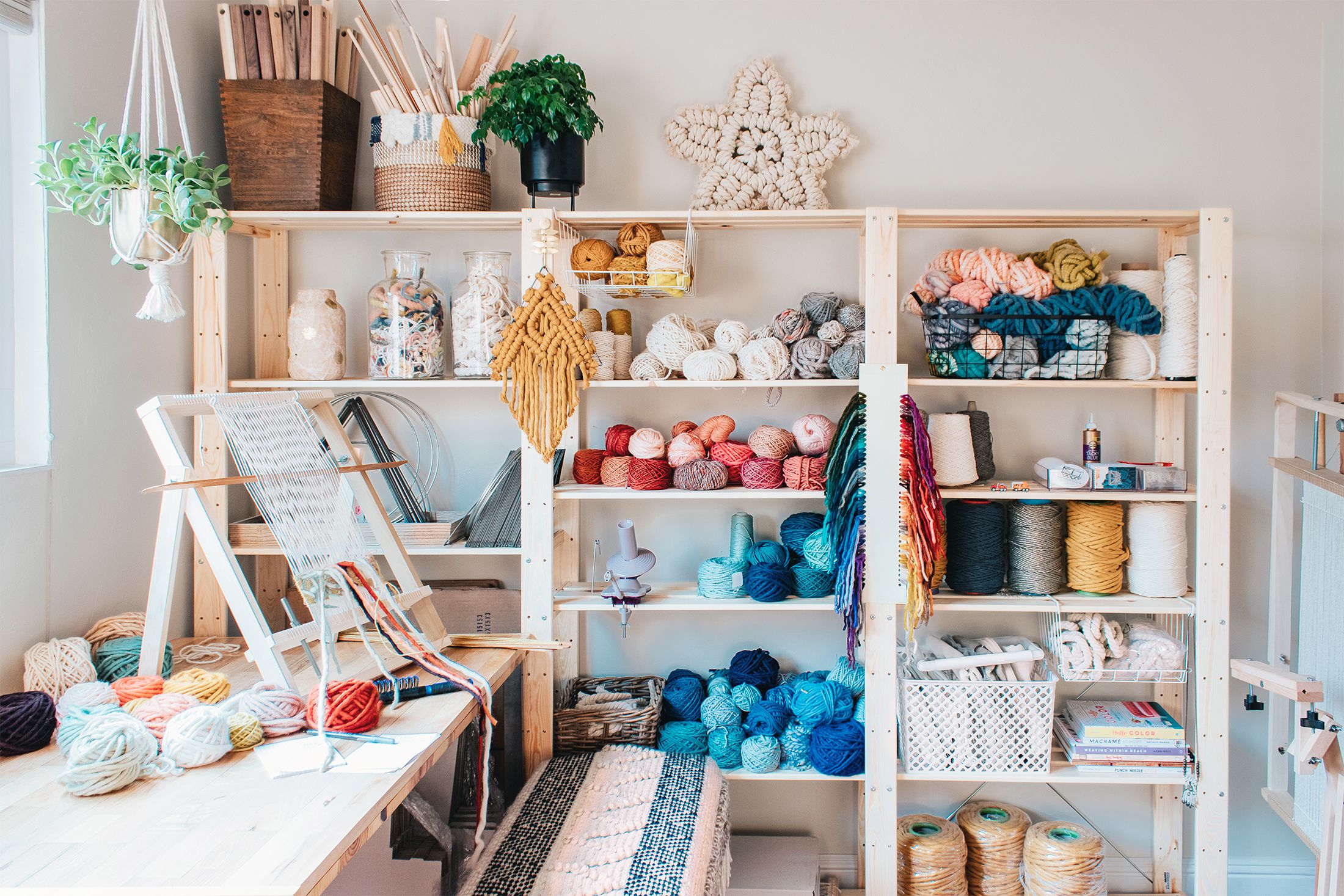 19 Craft Room Ideas That Will Boost Your Creativity And Inspire You