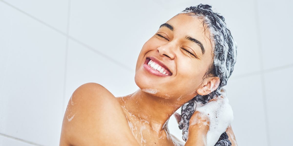 12 Best Dry Scalp Shampoos in 2022, According to Experts