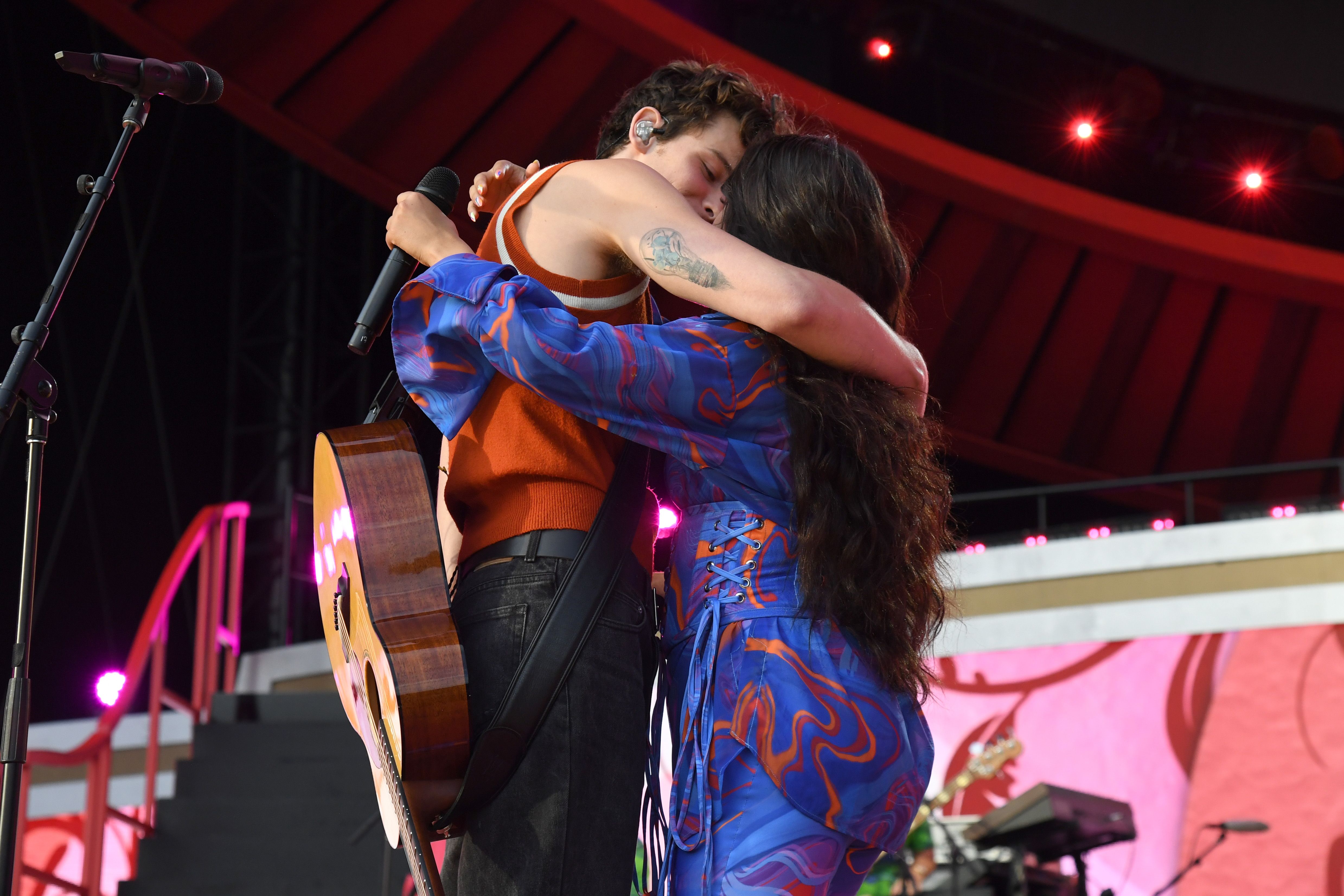 Camila Cabello And Shawn Mendes Kissed On Stage At The Global Citizen Live Concert Flipboard