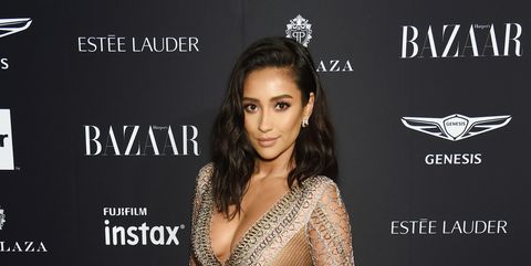 [Image: shay-mitchell-attends-as-harpers-bazaar-...size=480:*]