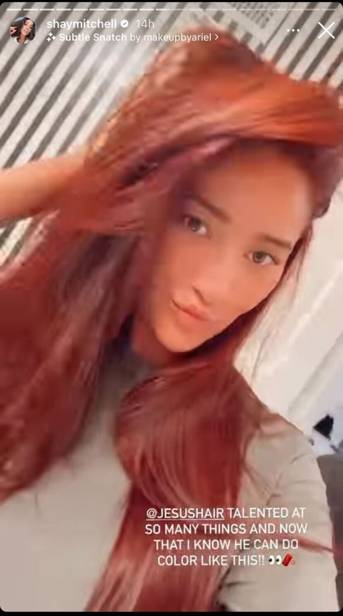 shay mitchell instagram hikayelerinde saçını kırmızıya boyamak için 'son dakika' kararı verdi