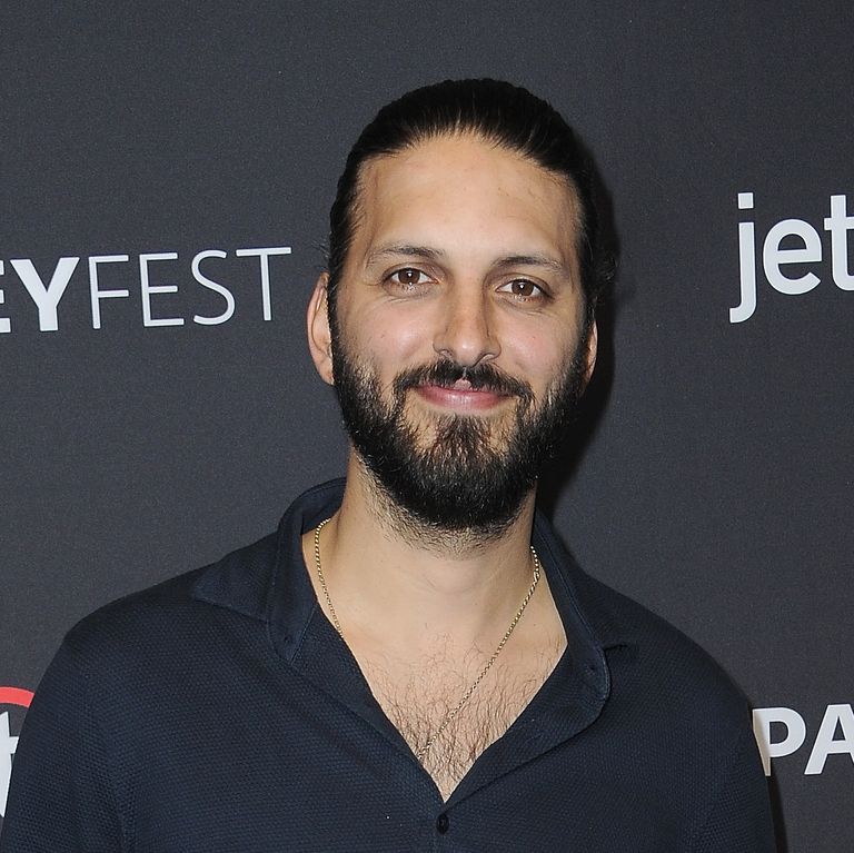 Shazad Latif - Star trek Discovery's Ash Tyler - sports chest hair and discusses the possibility of a Section 31 spin-off