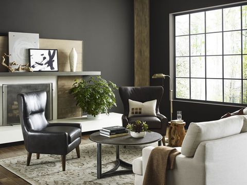 Sherwin-Williams Announces Urbane Bronze as 2021 Color of the Year