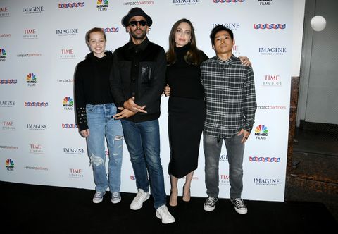 angelina, shiloh, pax, and jr at the paper and glue premiere
