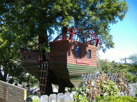 Thebestdiyplansshop On Etsy Sells Incredible Treehouse Plans