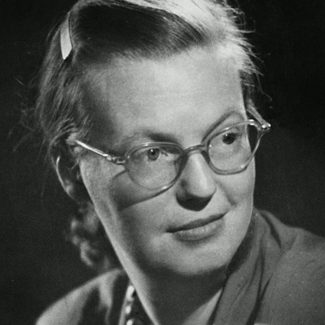 elisabeth moss as shirley jackson in her new movie