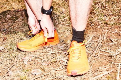 How to Tie Your Shoes - Tying Running Shoes