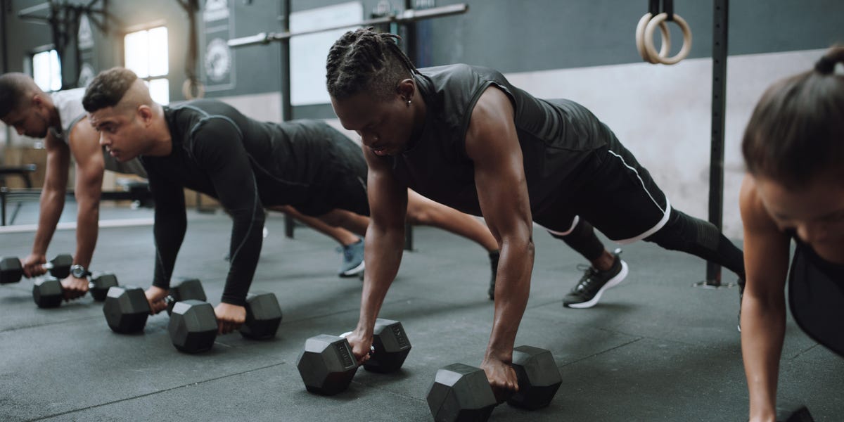 This 4-Go Coaching Brings collectively Weights and Cardio for a Main Session
