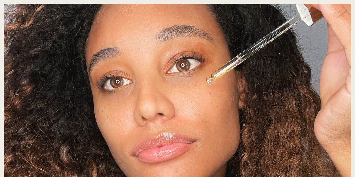 6 Self-Care Staples ELLE’s Beauty Director Uses All Season Long 6 Self-Care Staples ELLE’s Beauty Director Uses All Season Long