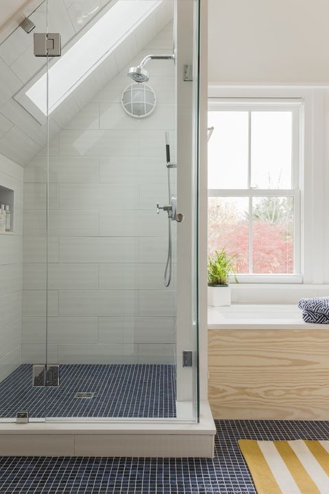25 Walk In Shower Ideas Bathrooms With Showers - Small Bathroom With Walk In Shower And Freestanding Tubing Installation