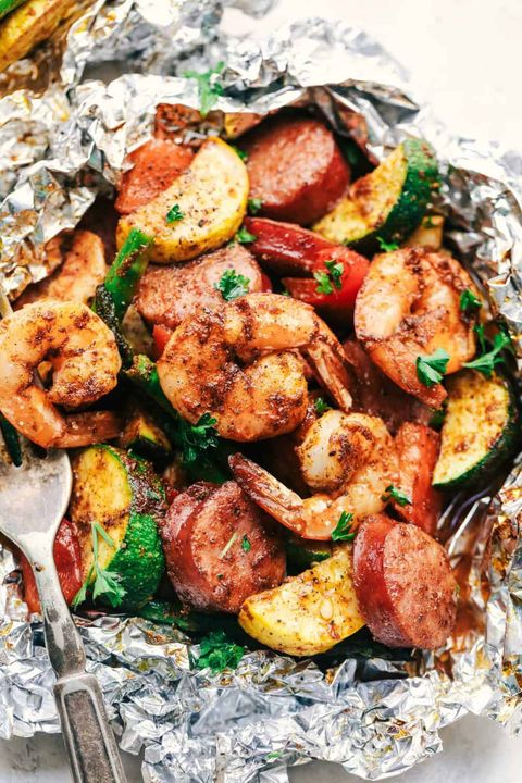25 Easy Shrimp Foil Packet Recipes - How to Cook Shrimp in Foil