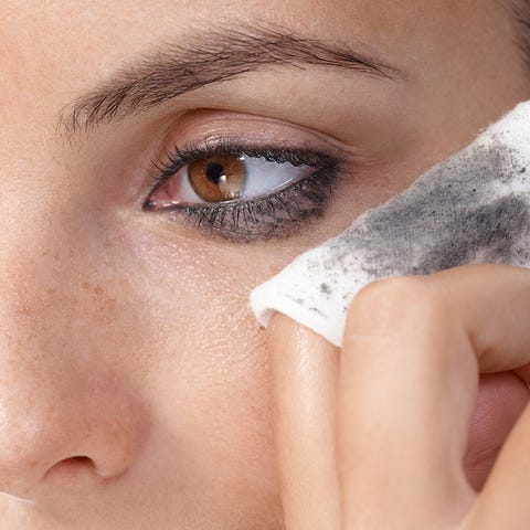 5 Mistakes You Re Making Every Time - How To Take Makeup Off 5 Mistakes You Re Making Every Time - How To Take Makeup Off