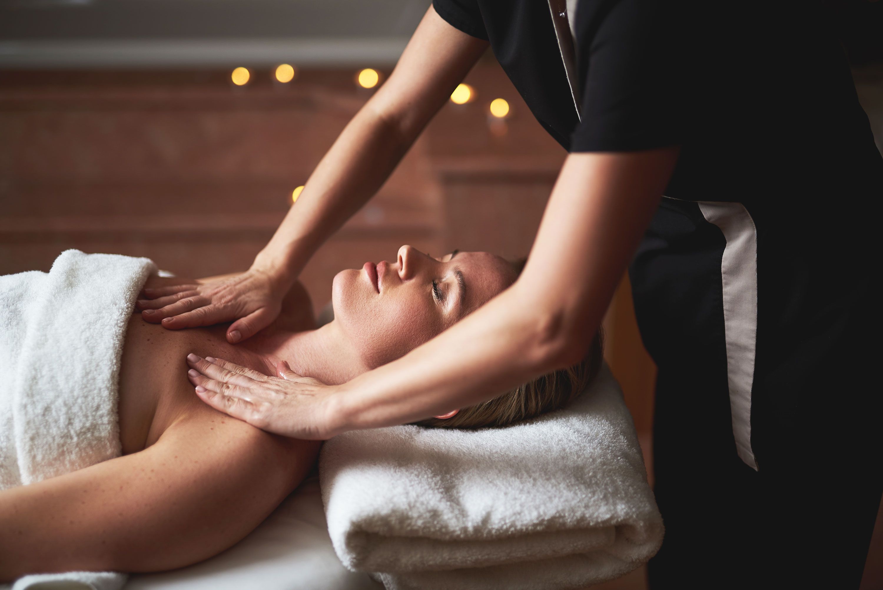 Teen Girl Getting Sexy Massage On Fitness