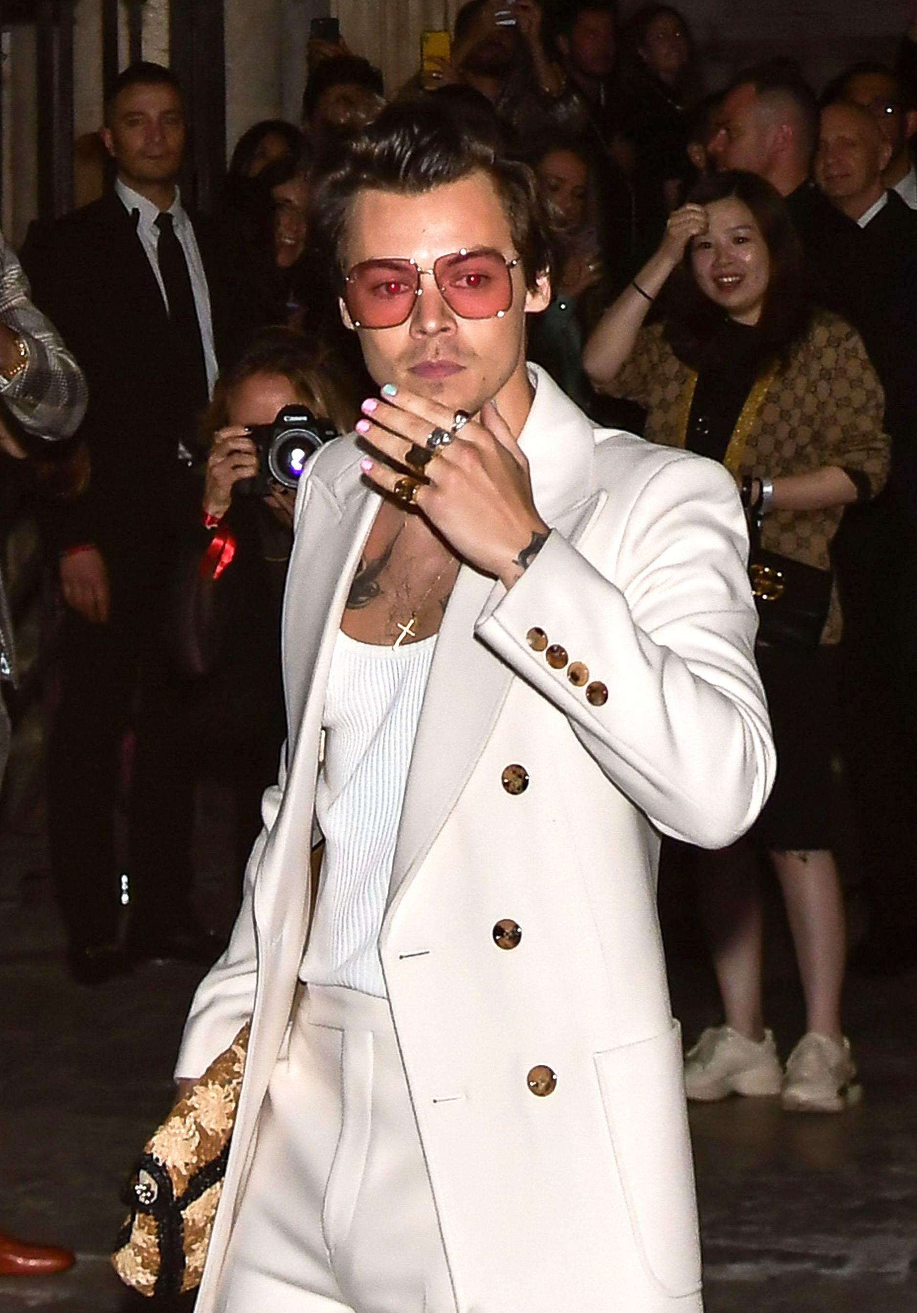 gucci cruise 2019 harry styles off 71 