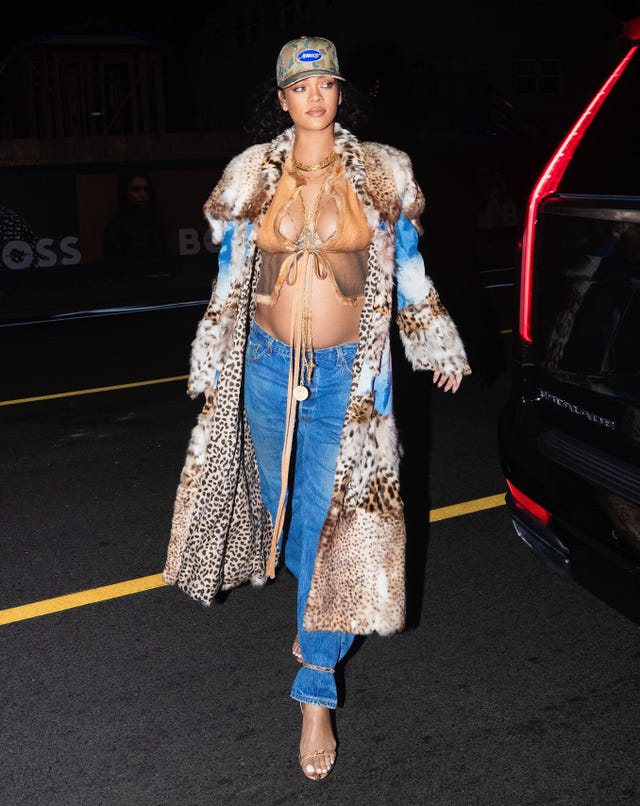 mandatory credit photo by diggzyjesalshutterstock 12798277c rihanna unleashes her wild side as she drapes her growing baby bump in fur coat for dinner rihanna unleashes her wild side as she drapes her growing baby bump in fur coat for dinner at giorgio baldi, los angeles, california, usa 09 feb 2022