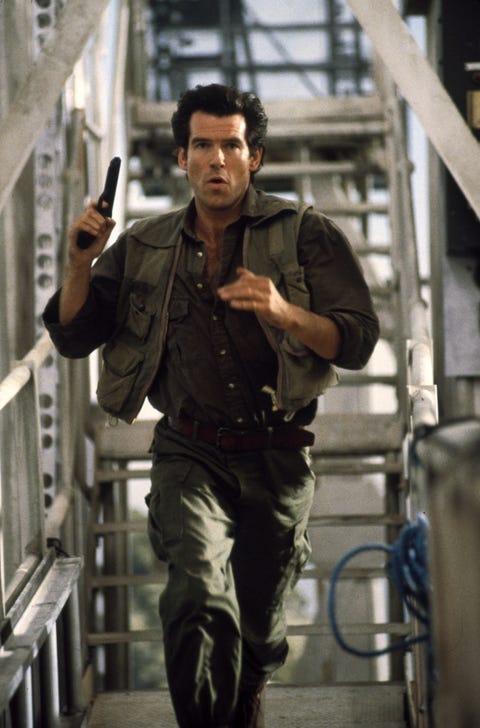 editorial use only no book cover usage
mandatory credit photo by keith hamsheredanjaqeonuakobalshutterstock 5886136bo
pierce brosnan
goldeneye 1995
director martin campbell
danjaqeonua
ukusa
scene still
james bond
actionadventure