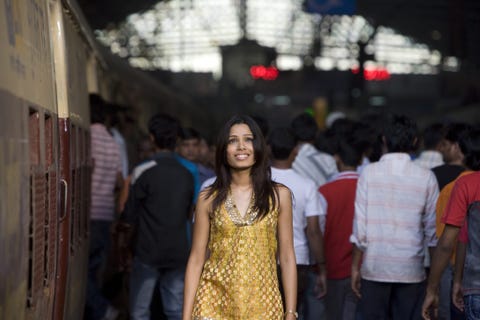 editorial use only no book cover usage
mandatory credit photo by celador filmspathe internationalkobalshutterstock 5886243bj
freida pinto
slumdog millionaire 2008
director danny boyle
film 4celador filmspathe international
ukusa
scene still
drama