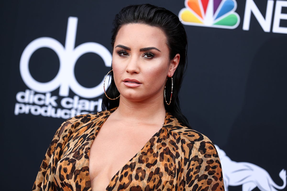 Demi Lovato Reportedly Suffered Heroin Overdose and Has Been Rushed to ...