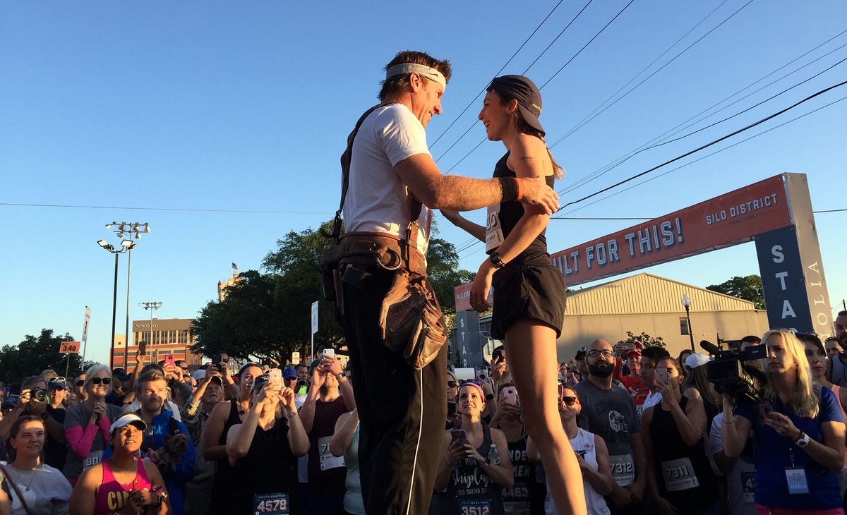 Chip Gaines Completes Silo District Marathon, Raises 250,000 for