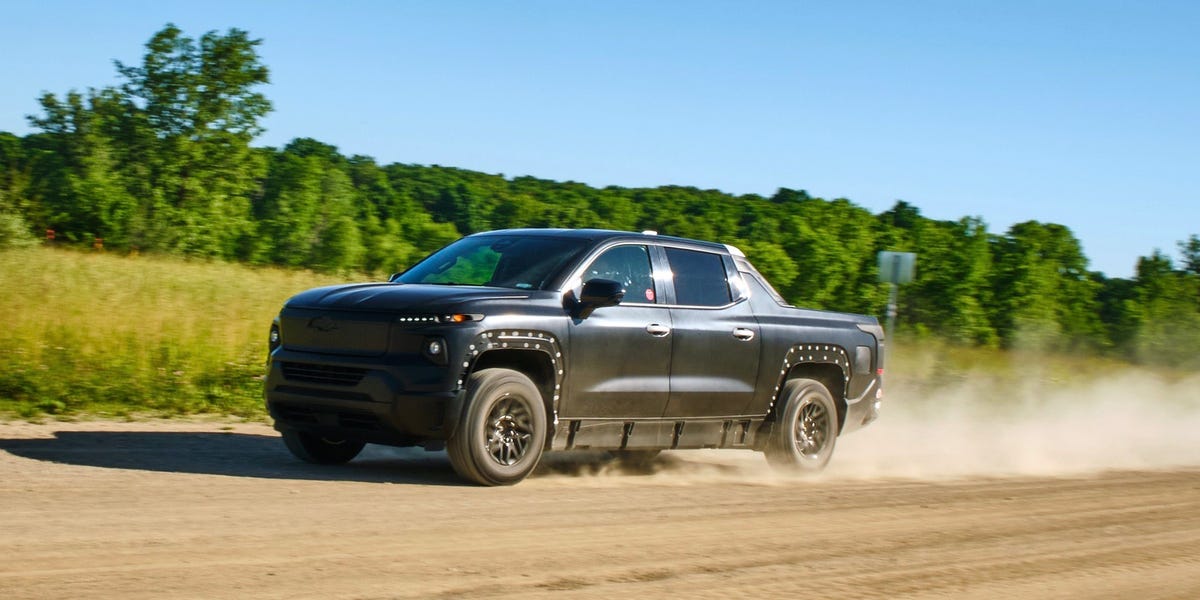 www.autoweek.com