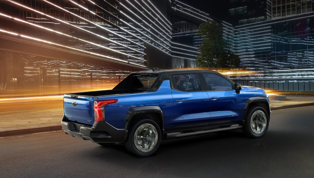 2024 Chevy Silverado EV AllElectric Pickup Truck Has 400 Miles of Range