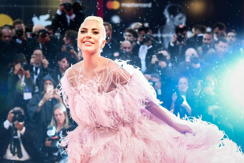 Lady Gaga Wears Giant Pink Gown To Venice Film Festival S A Star Is Born Premiere