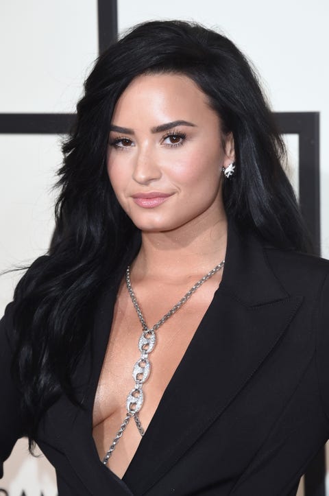 Demi Lovato Goes Makeup-Free on Instagram