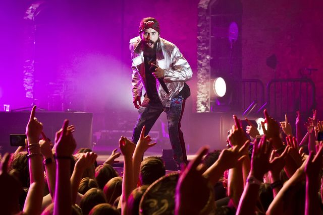 thirty seconds to mars perform in berlin