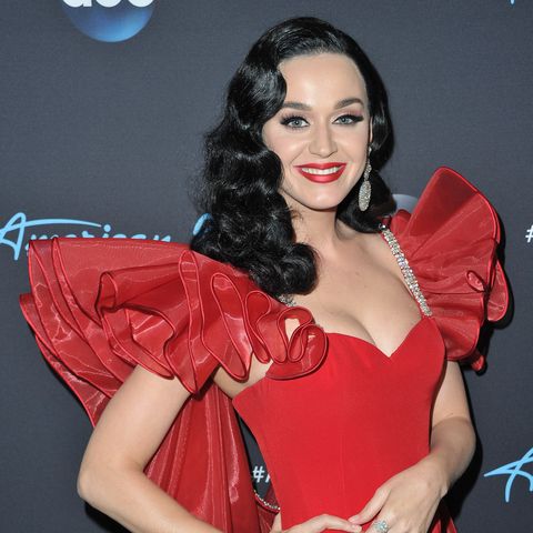 long curly hairstyles   katy perry