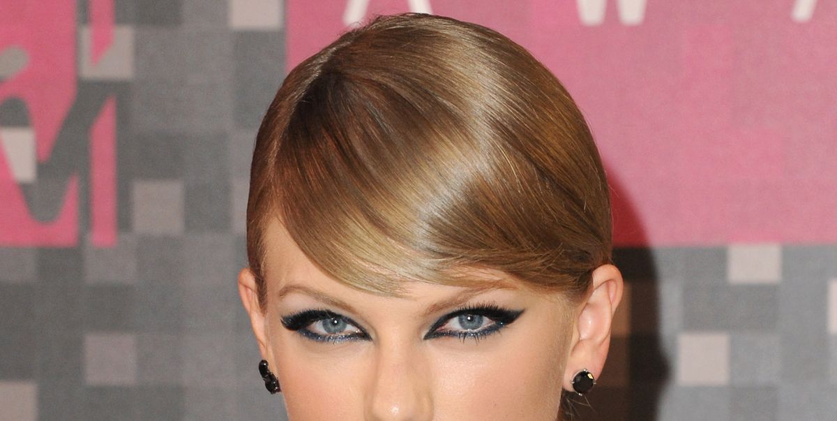 Taylor Swift Used Sharpie As Eyeliner But You Should Never Do That
