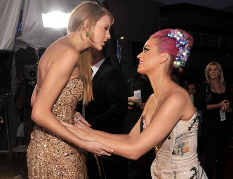 2011 american music awards red carpet