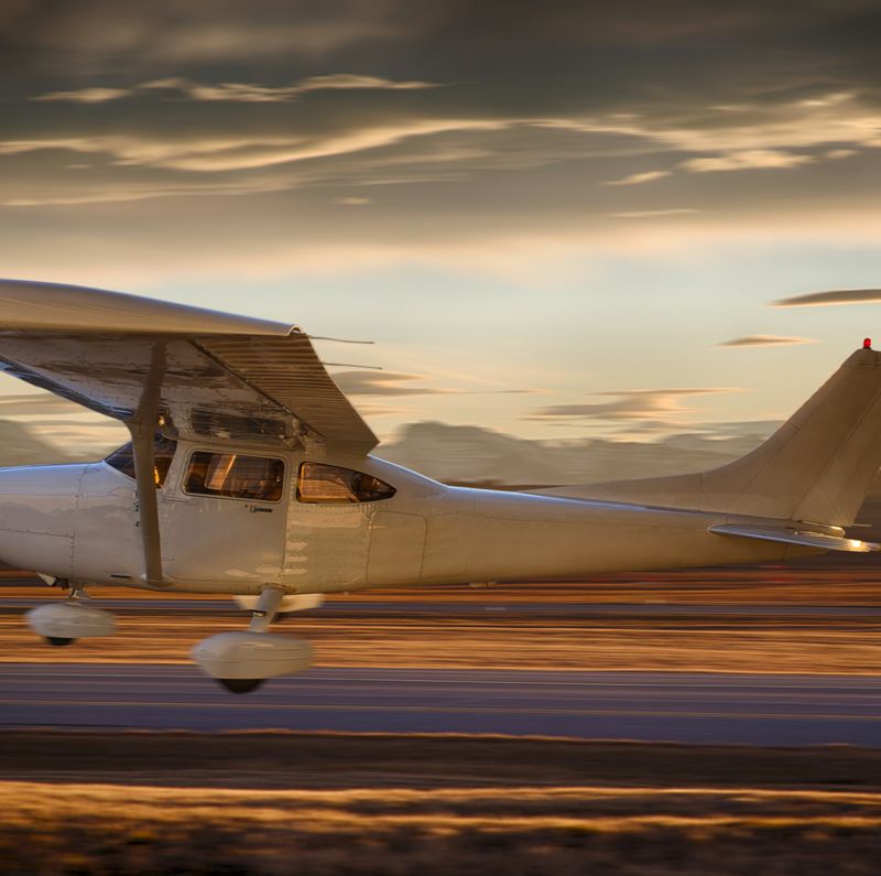 It's a Lot Easier—and Cheaper—to Learn How to Fly Than You Think