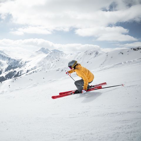 Snow, Skier, Ski, Skiing, Winter sport, Outdoor recreation, Recreation, Ski Equipment, Geological phenomenon, Extreme sport, 