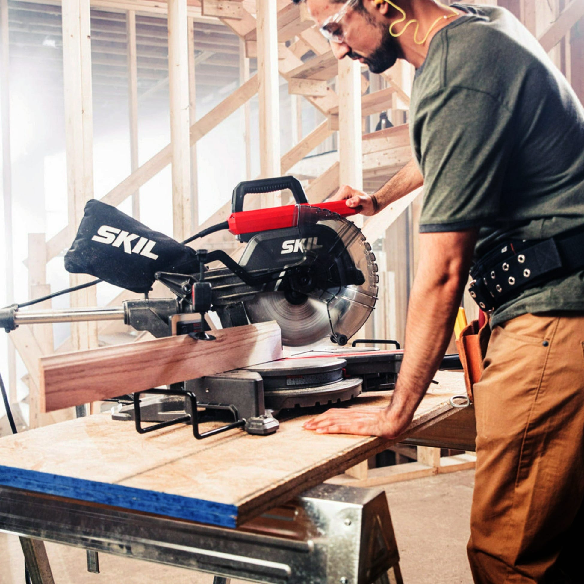 Cut Precise Woodworking Angles with These Expert-Recommended Miter Saws